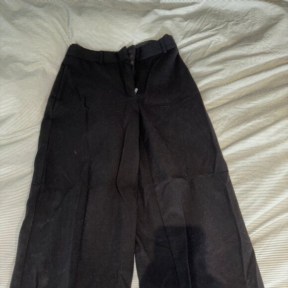 Aritzia Babaton Infinity Pant Black Trousers - Picture 6 of 8